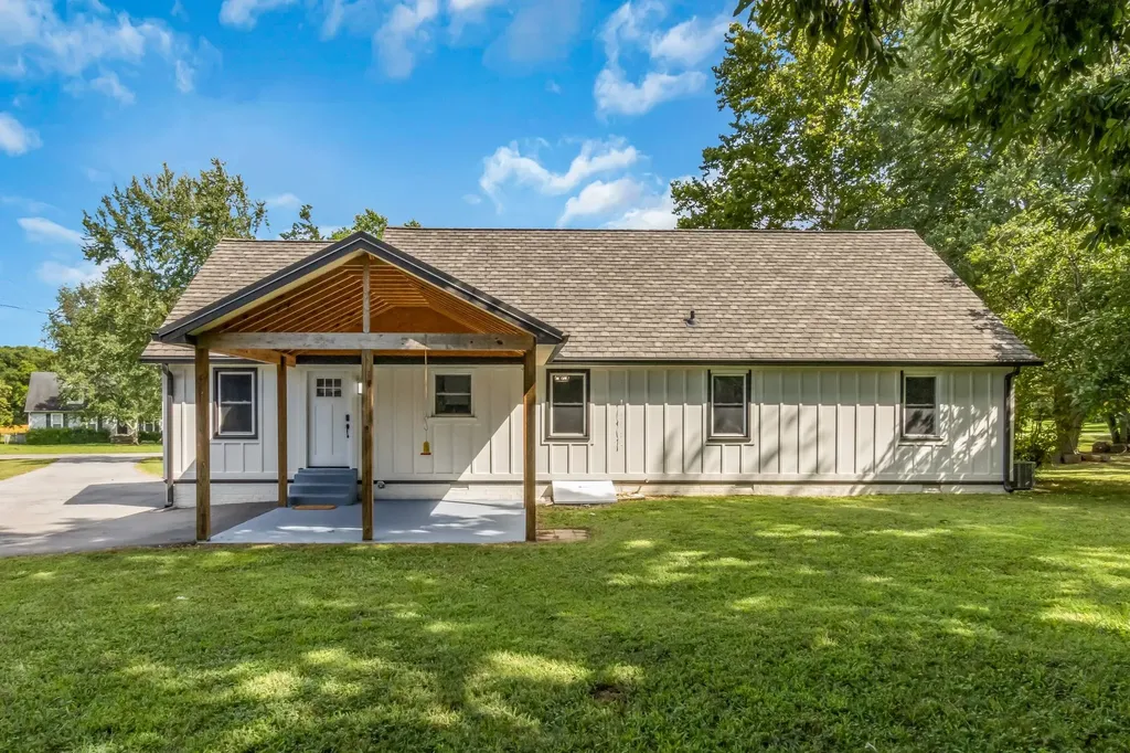 3354 Vapor Trail Murfreesboro TN 37127