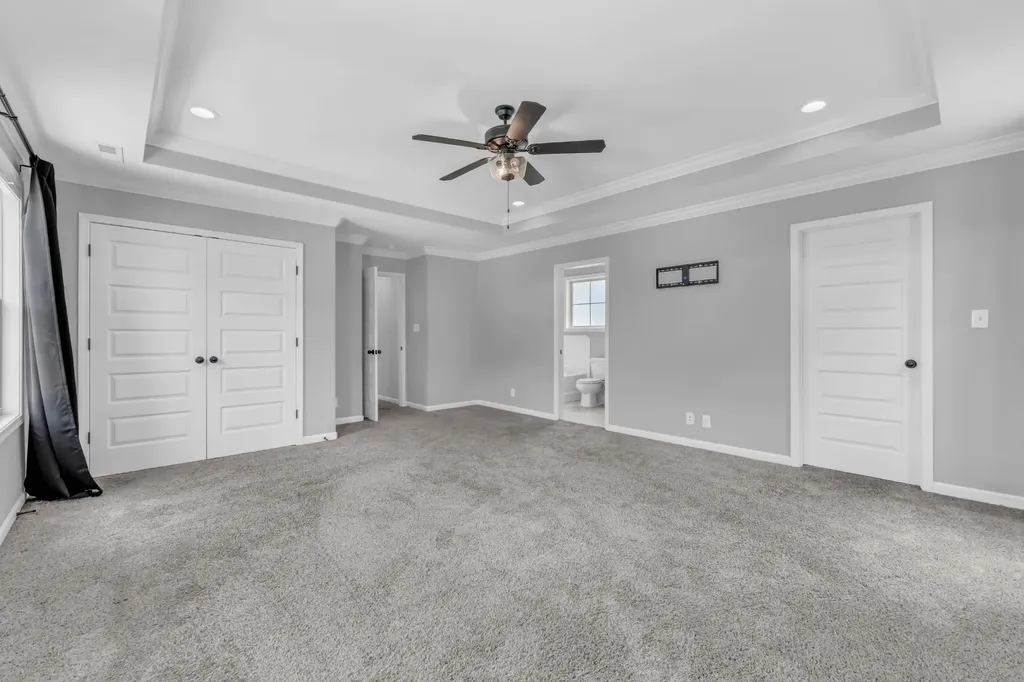 1381 Sussex Drive Clarksville TN 37042
