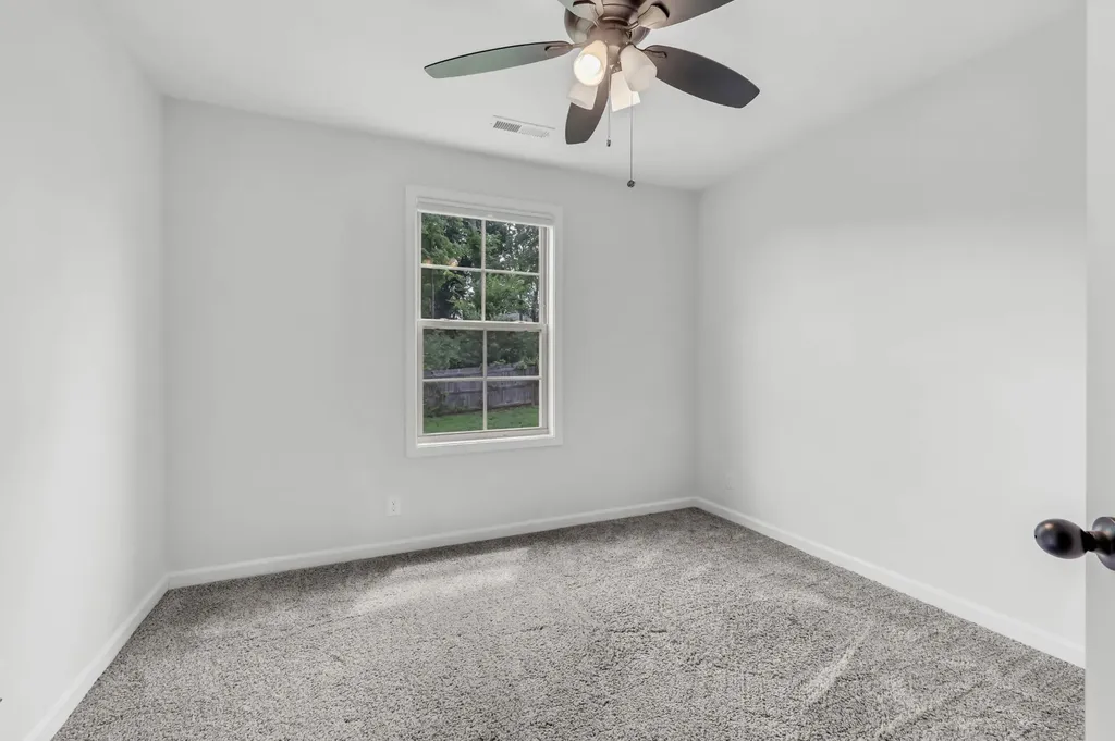 1381 Sussex Drive Clarksville TN 37042