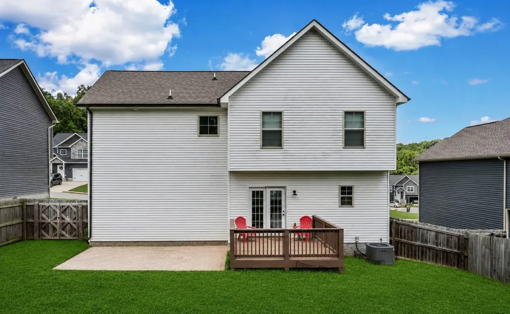 1381 Sussex Drive Clarksville TN 37042