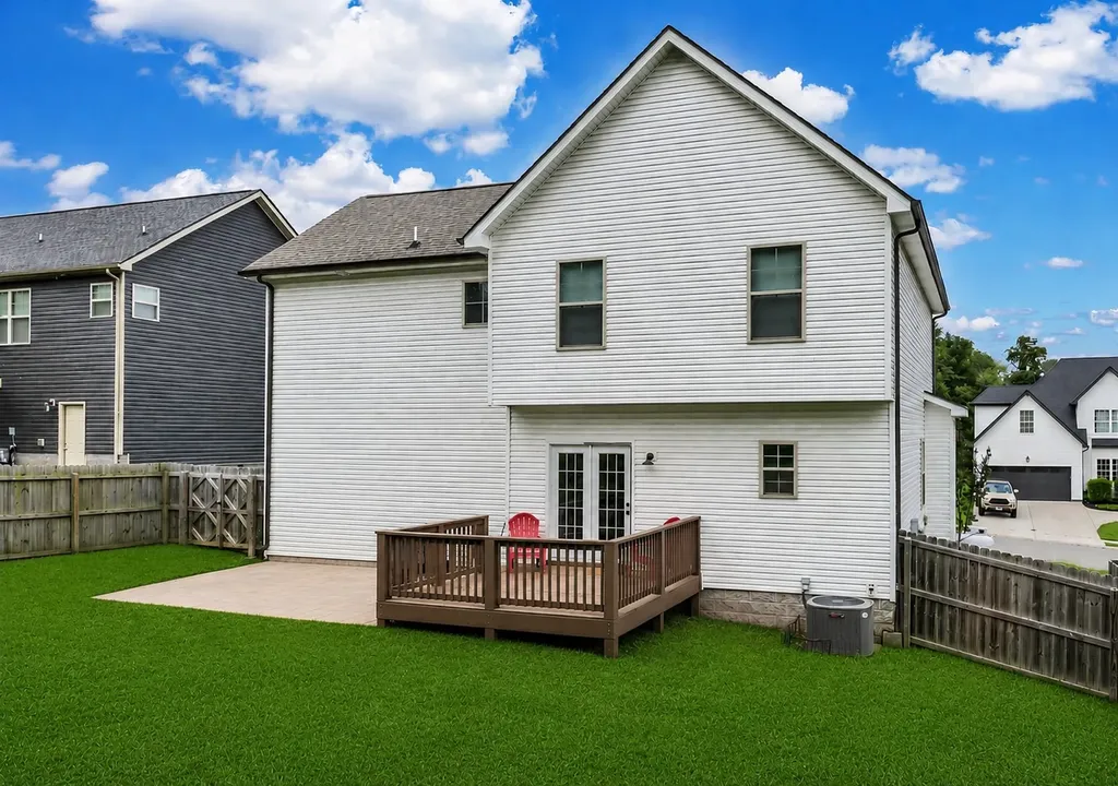 1381 Sussex Drive Clarksville TN 37042