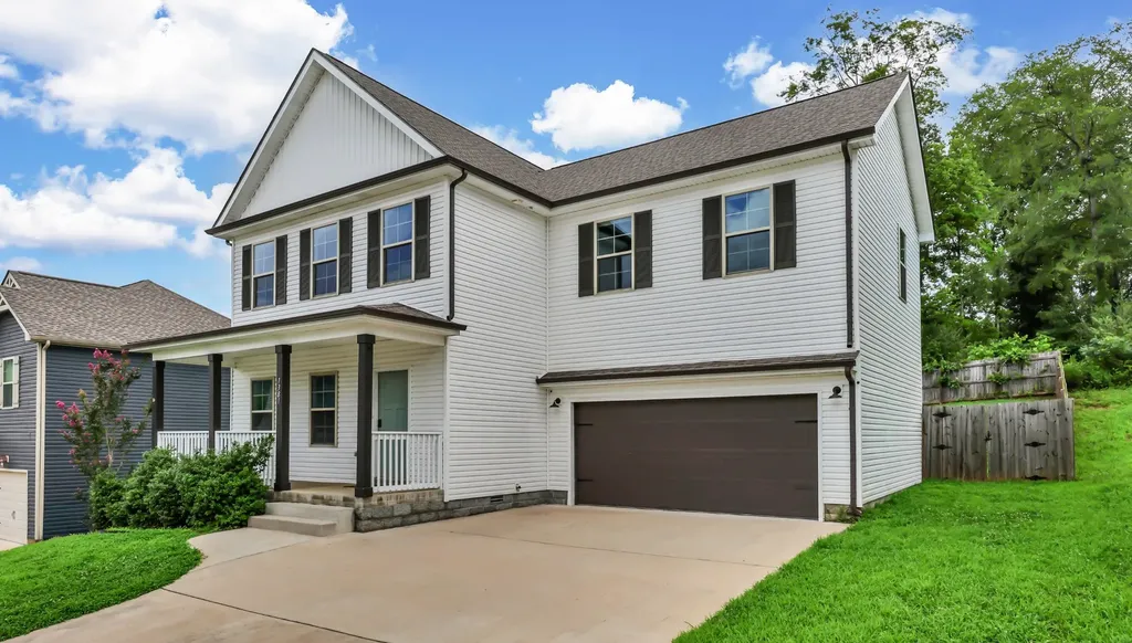 1381 Sussex Drive Clarksville TN 37042