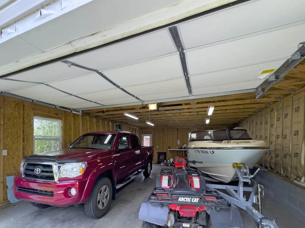 161 S Hillcrest Drive Spring City TN 37381