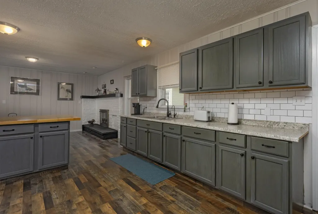 161 S Hillcrest Drive Spring City TN 37381