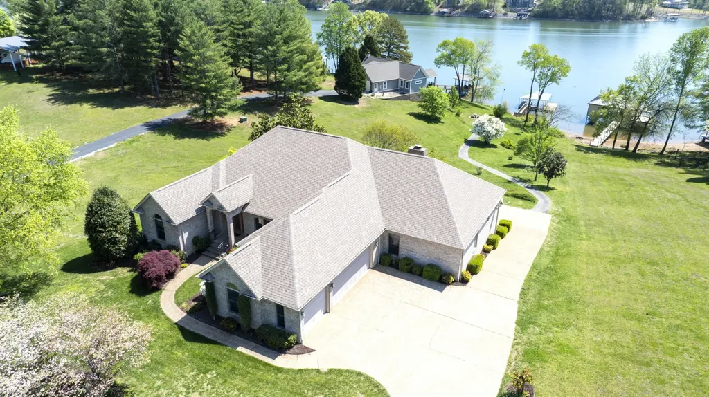 205 June Lane Spring City TN 37381