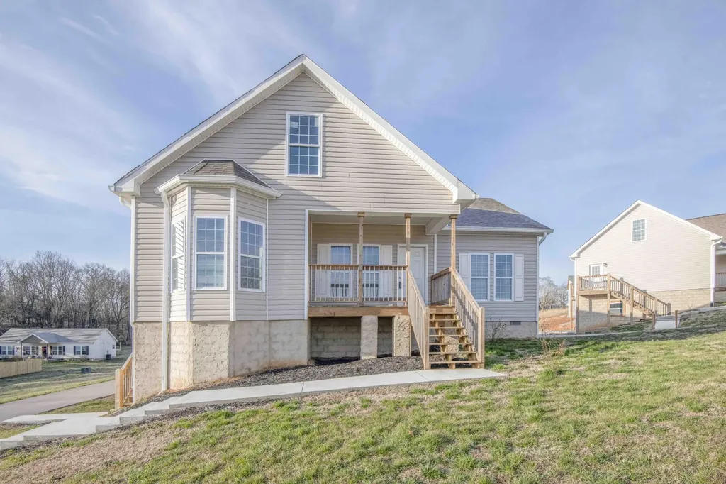 155 Waters Edge Drive Spring City TN 37381