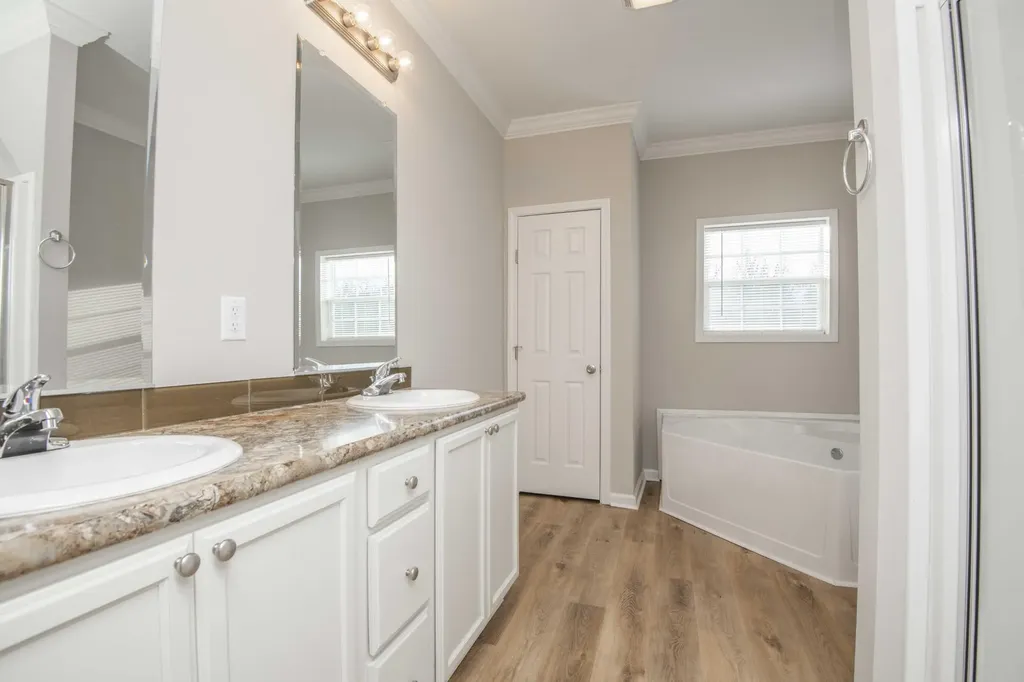 155 Waters Edge Drive Spring City TN 37381