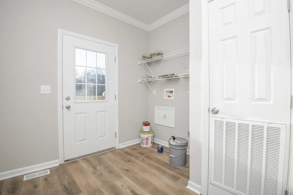 155 Waters Edge Drive Spring City TN 37381
