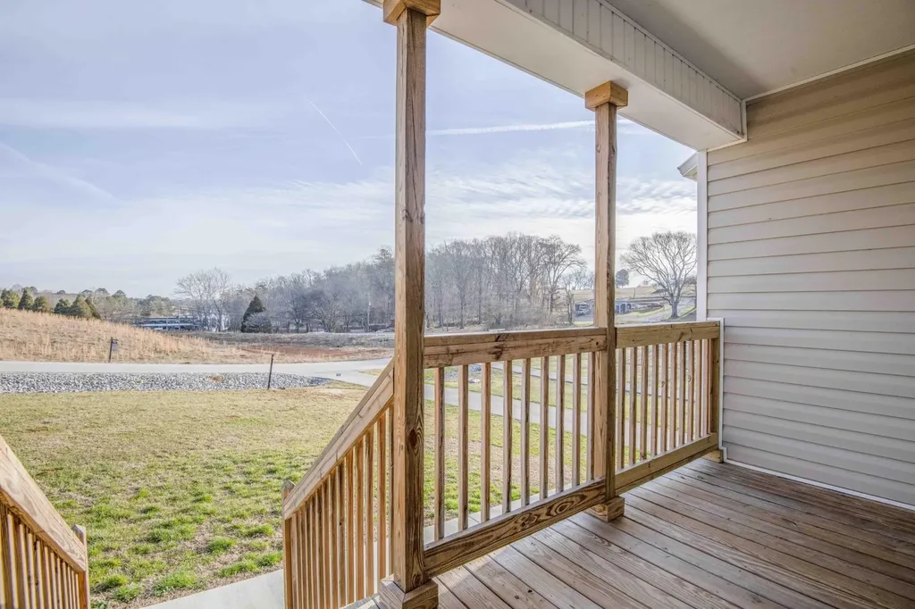 155 Waters Edge Drive Spring City TN 37381