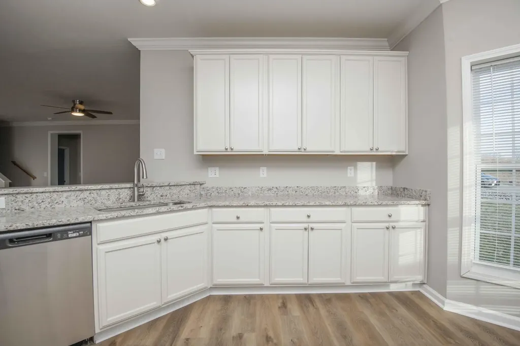 155 Waters Edge Drive Spring City TN 37381