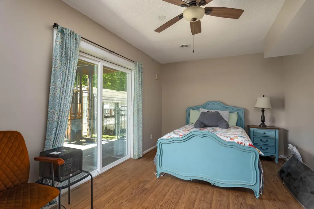 217 Roberts Road Spring City TN 37381