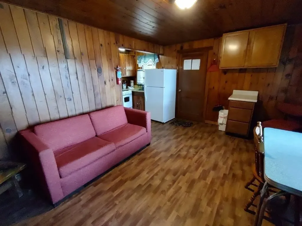 1093 Piney Point Road Spring City TN 37381