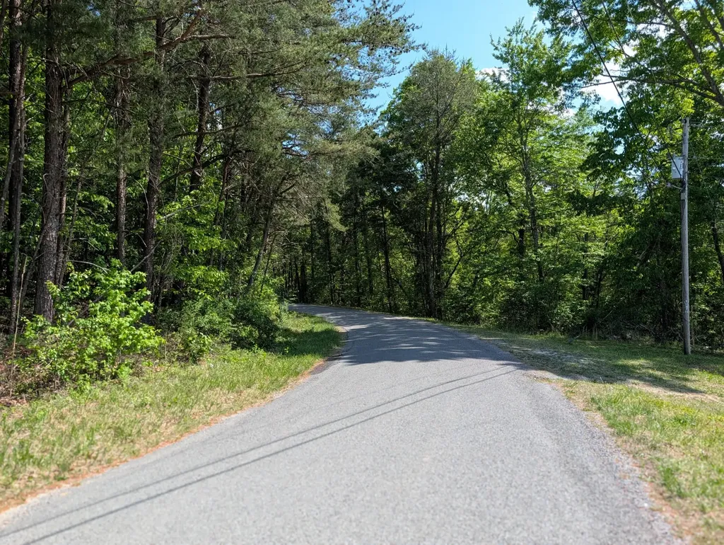 135 Garren Hart Lane Spring City TN 37381