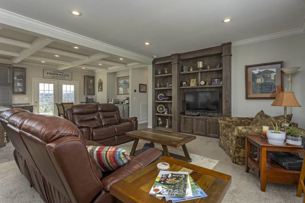 4637 Ideal Valley Road Spring City TN 37381