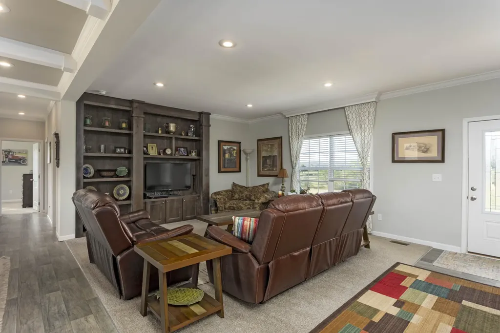 4637 Ideal Valley Road Spring City TN 37381