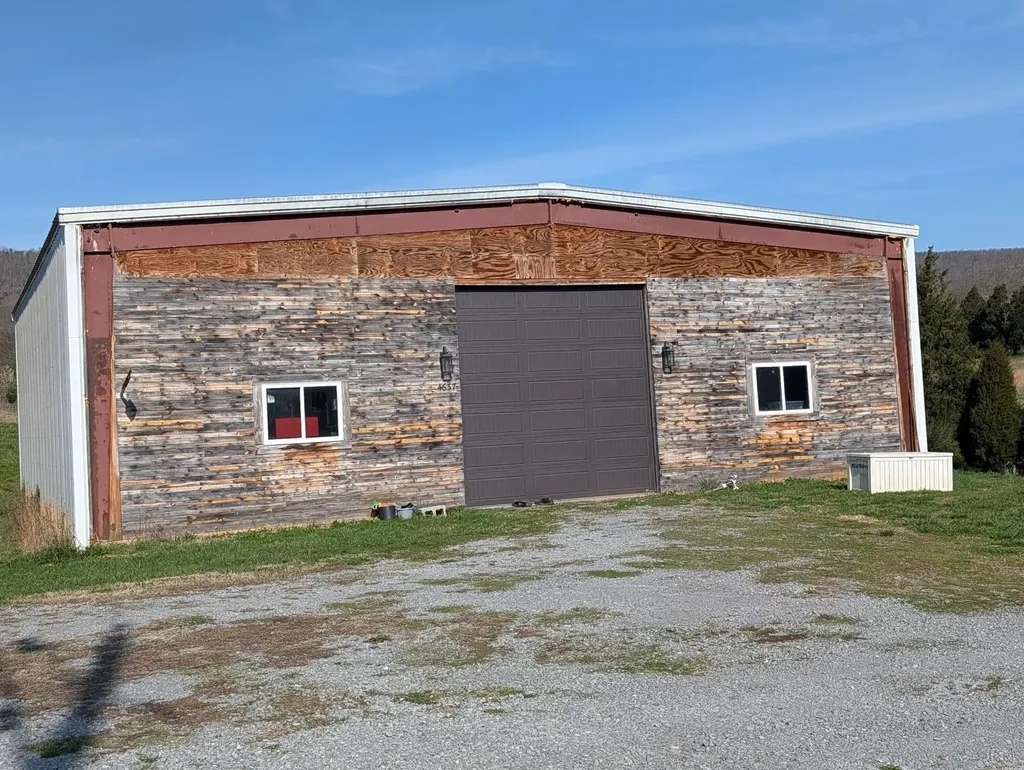 4637 Ideal Valley Road Spring City TN 37381