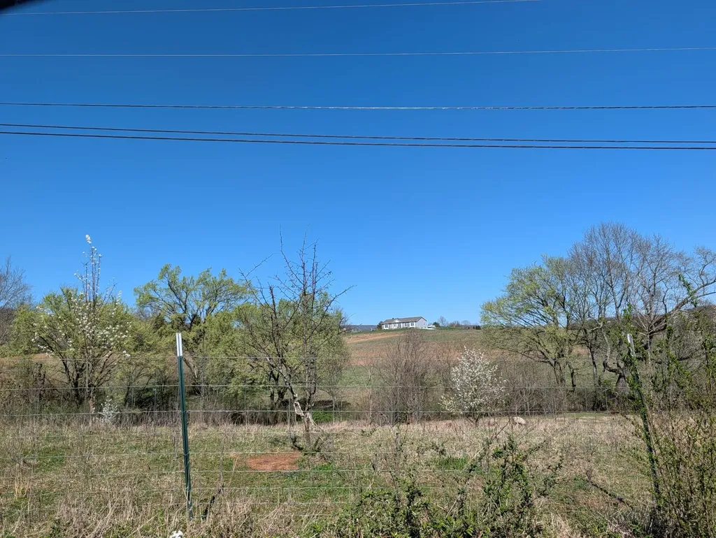 4637 Ideal Valley Road Spring City TN 37381
