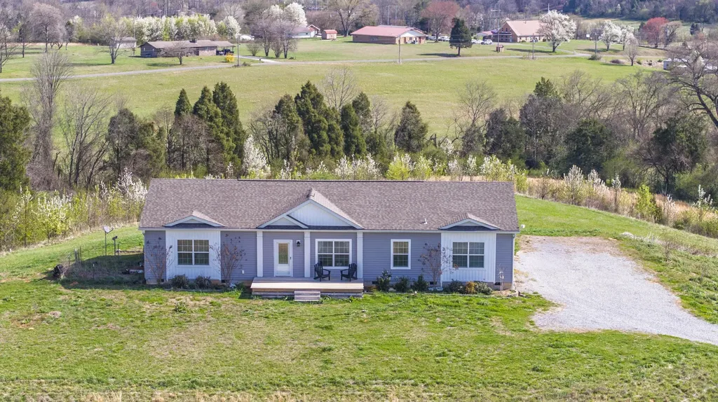 4637 Ideal Valley Road Spring City TN 37381