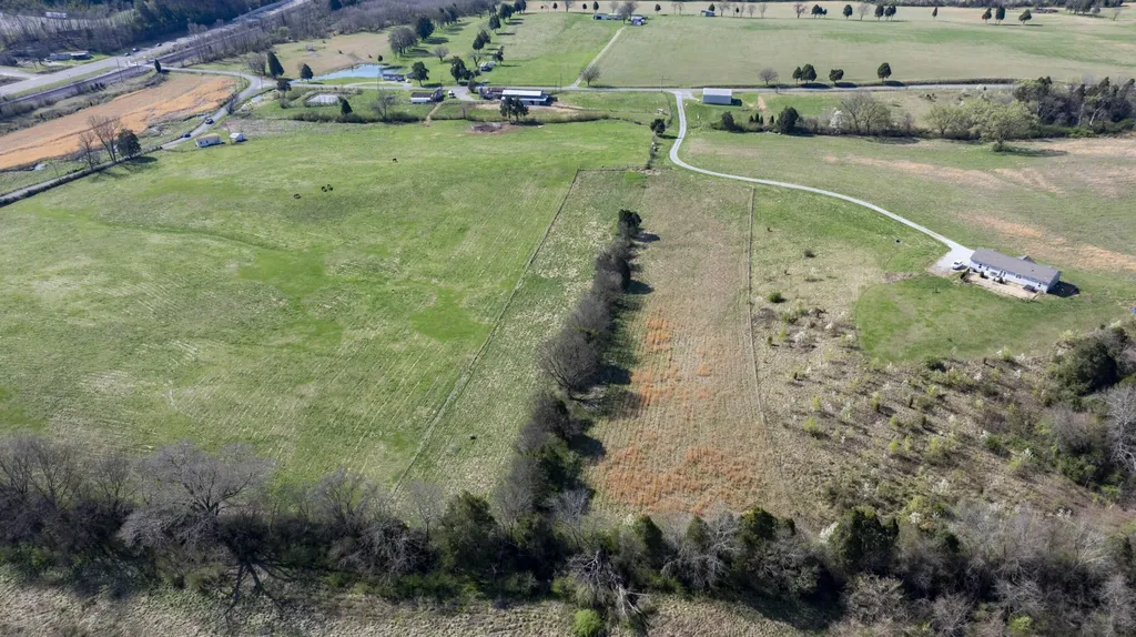 4637 Ideal Valley Road Spring City TN 37381