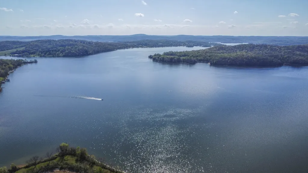 106 Eerie Point Rockwood TN 37854