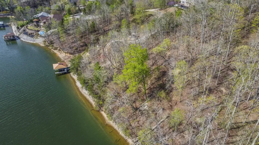 106 Eerie Point Rockwood TN 37854