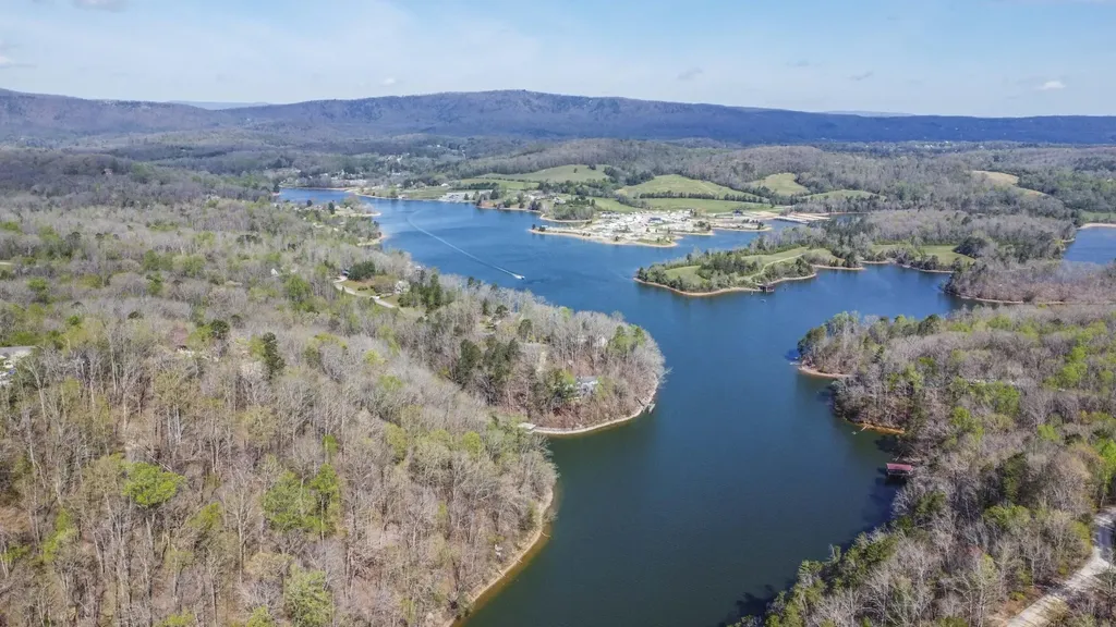 106 Eerie Point Rockwood TN 37854