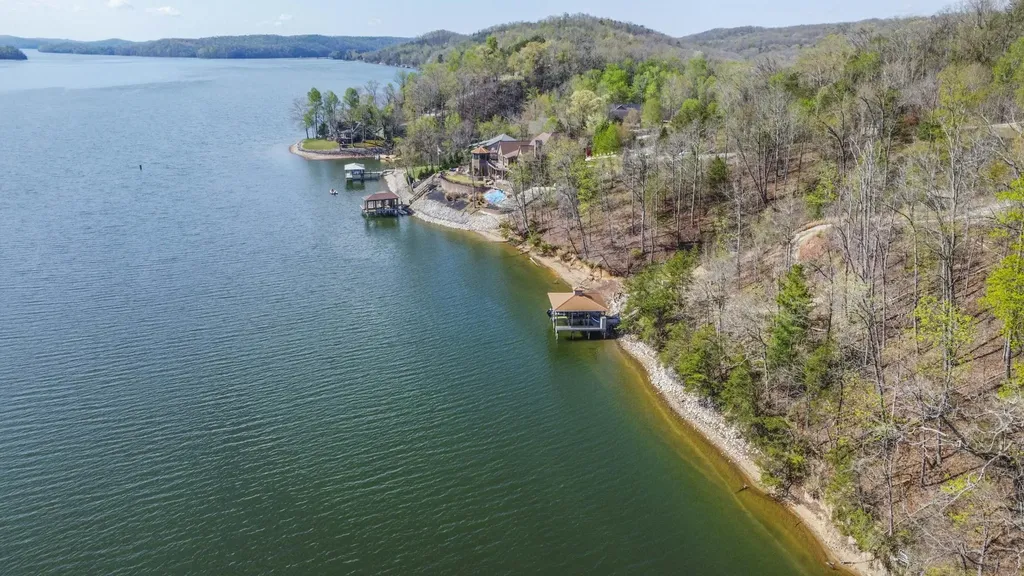 106 Eerie Point Rockwood TN 37854