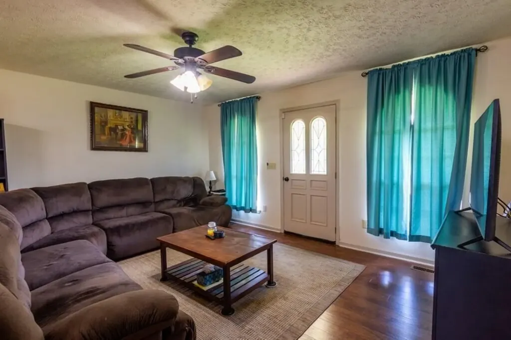 501 Pin Hook Road Spring City TN 37381
