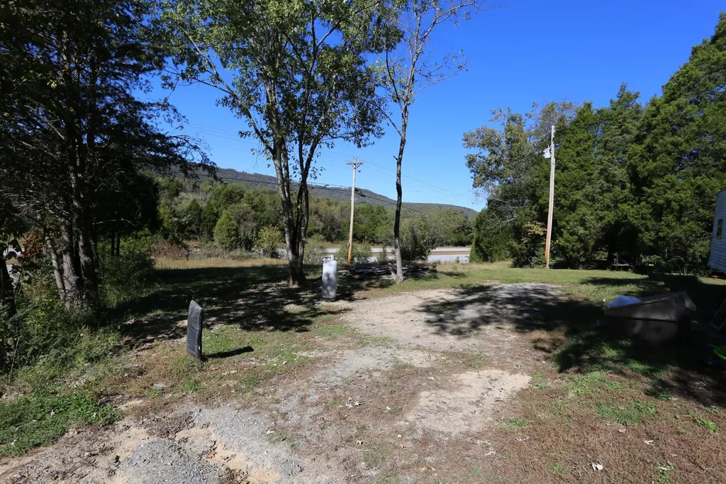 26954 Rhea County Hwy Highway Spring City TN 37381