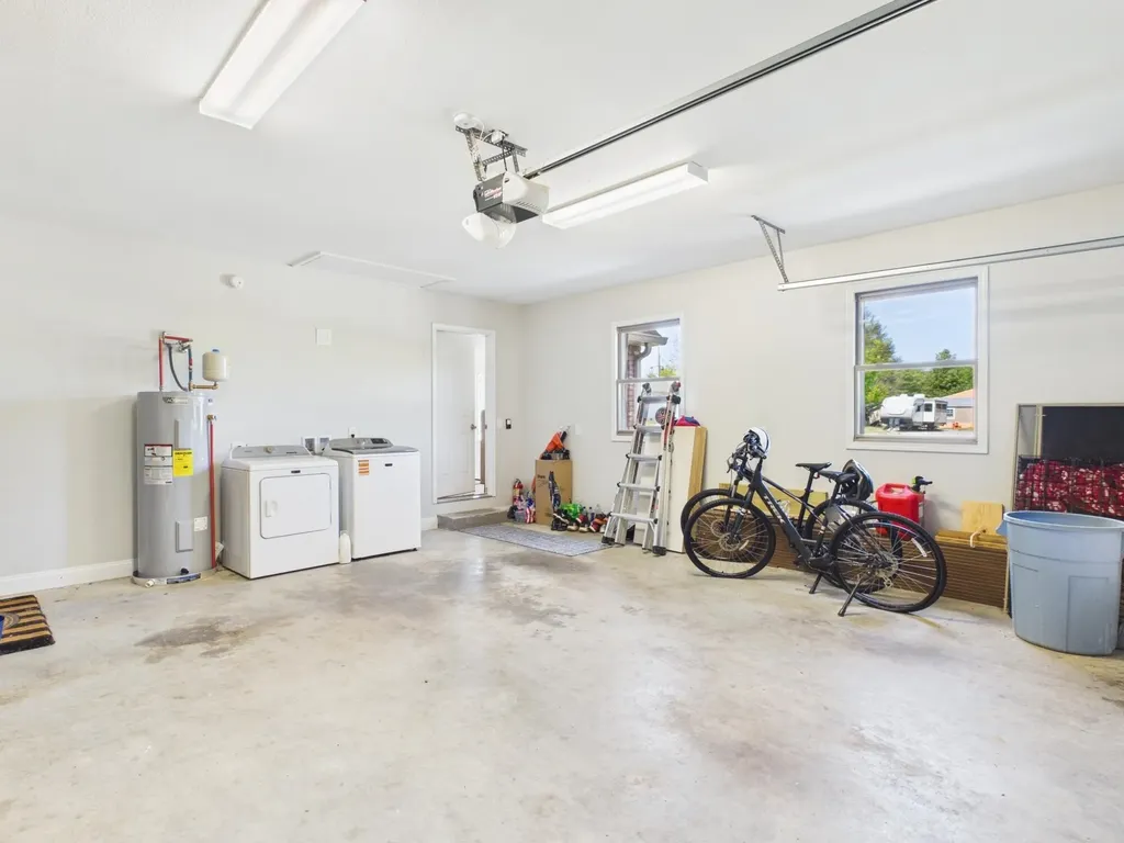 115 Dabbs Drive Spring City TN 37381