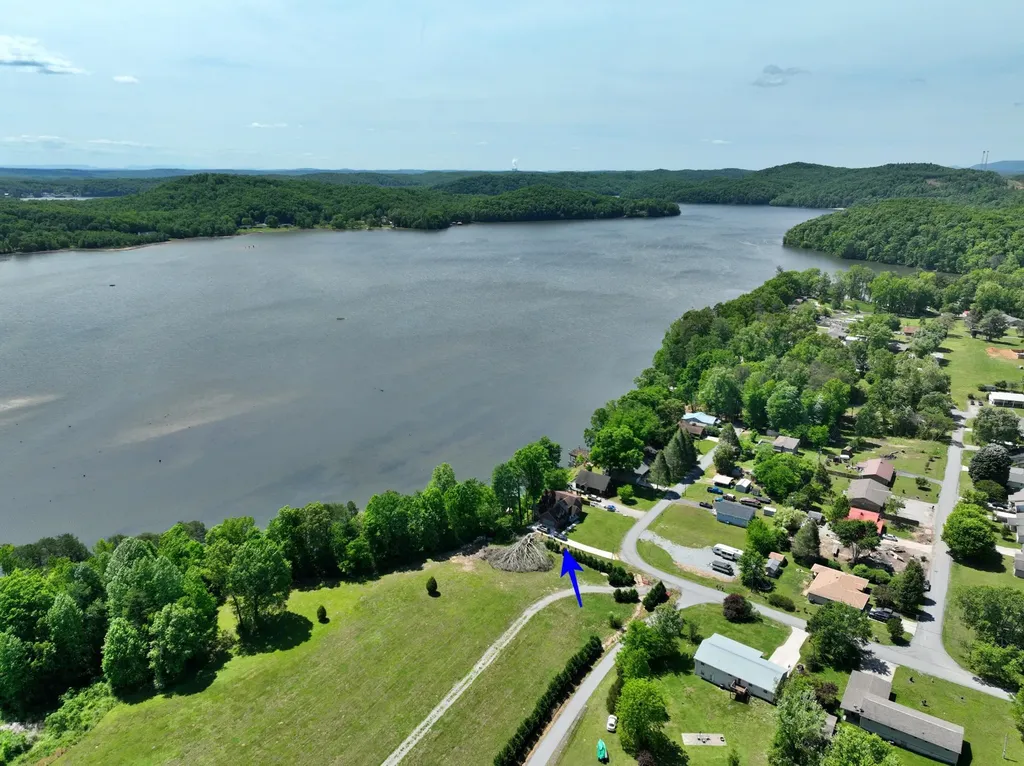 115 Dabbs Drive Spring City TN 37381