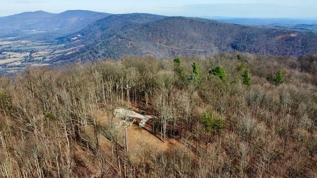 654 Briley Road Spring City TN 37381