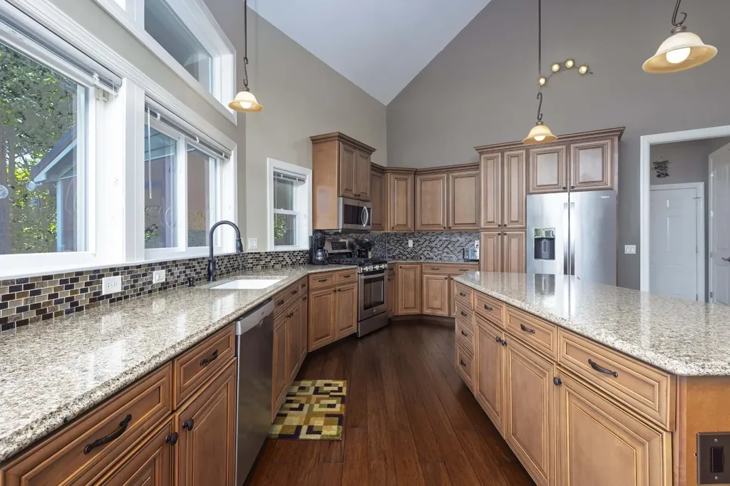 199 Piney Bay Lane Spring City TN 37381