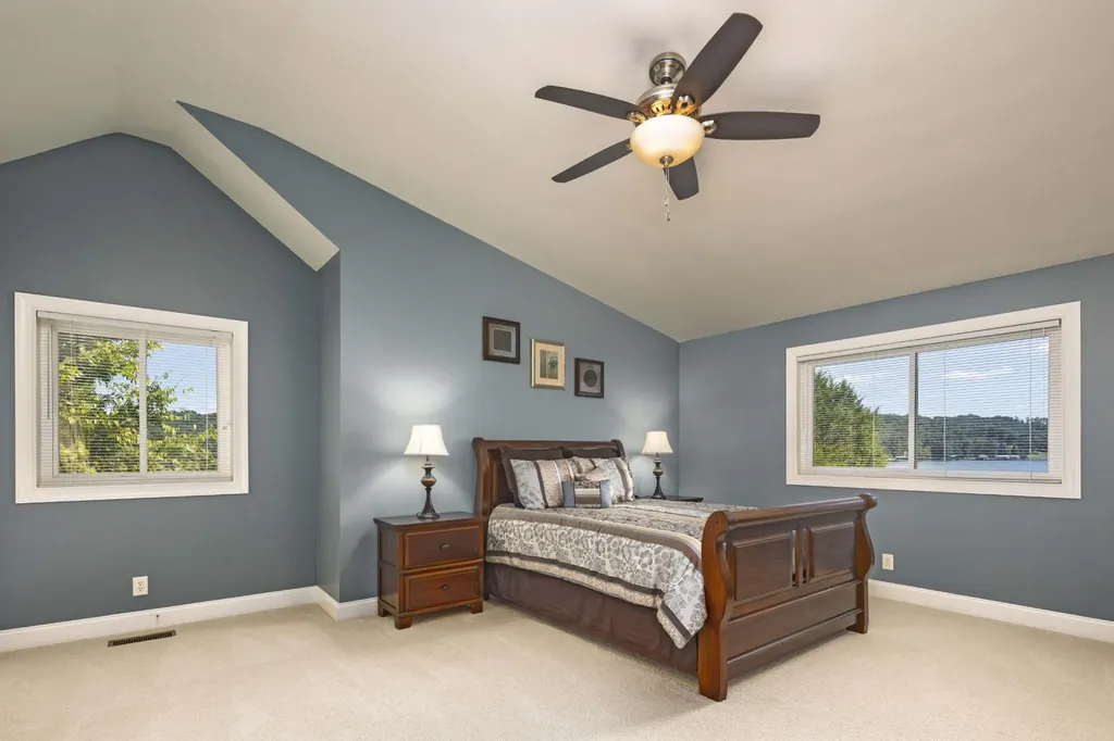 199 Piney Bay Lane Spring City TN 37381