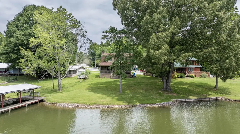 246 Howell Drive Spring City TN 37381