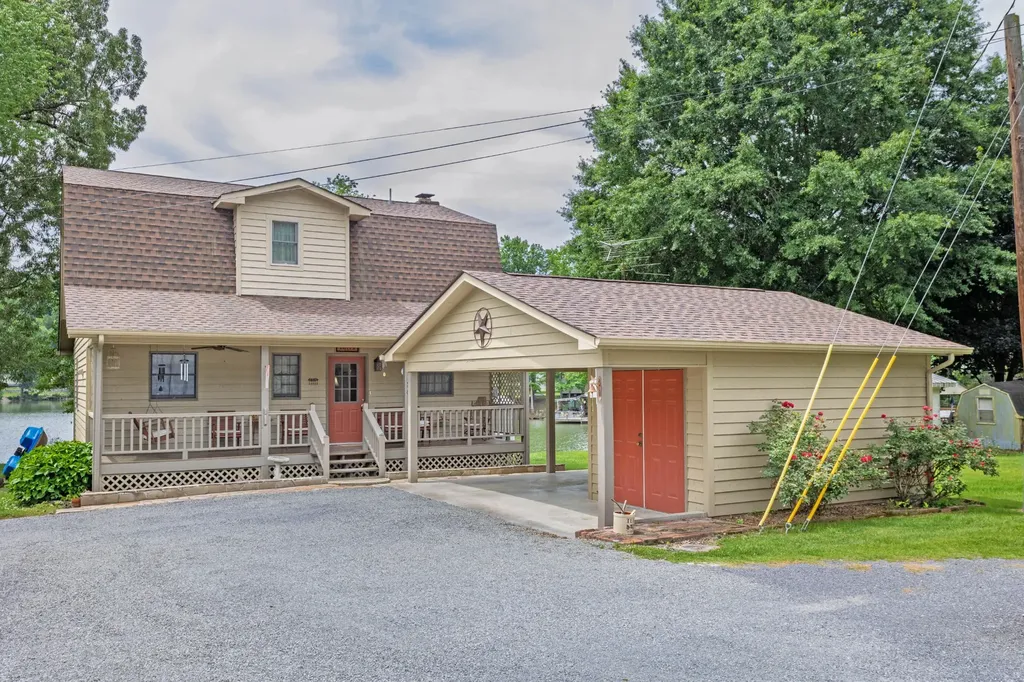 246 Howell Drive Spring City TN 37381