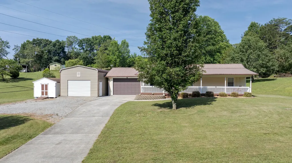 446 Upper Clear Creek Road Spring City TN 37381