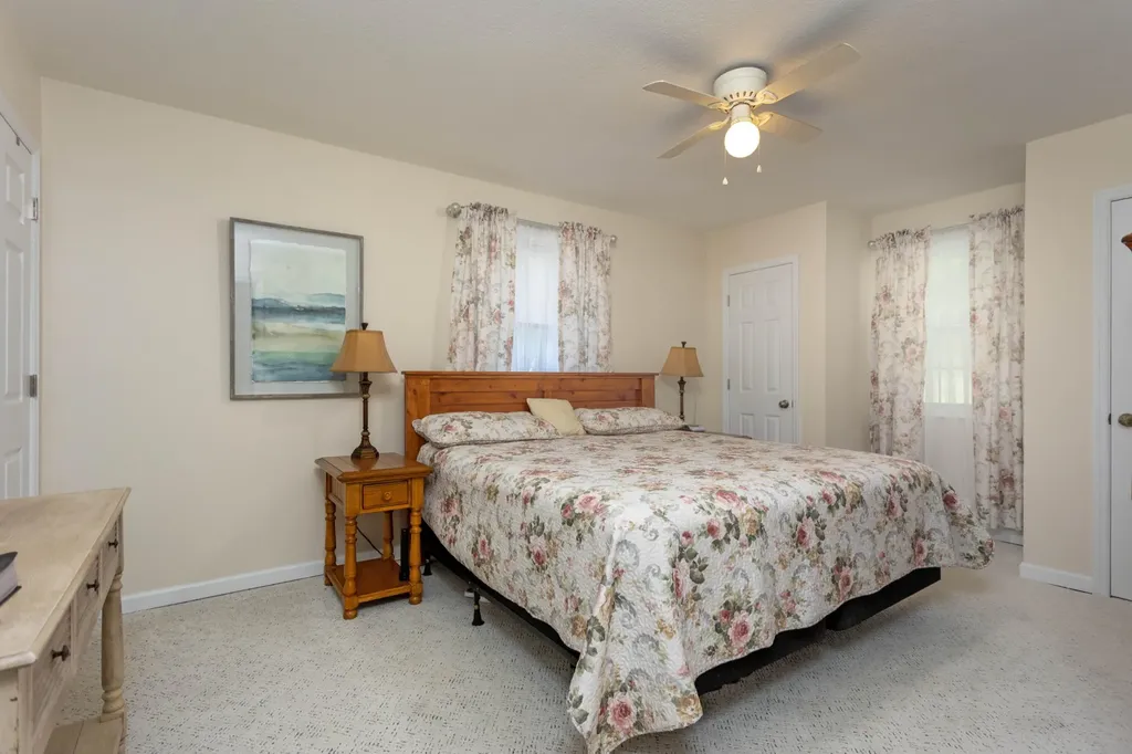 8664 Old Dixie Highway Spring City TN 37381