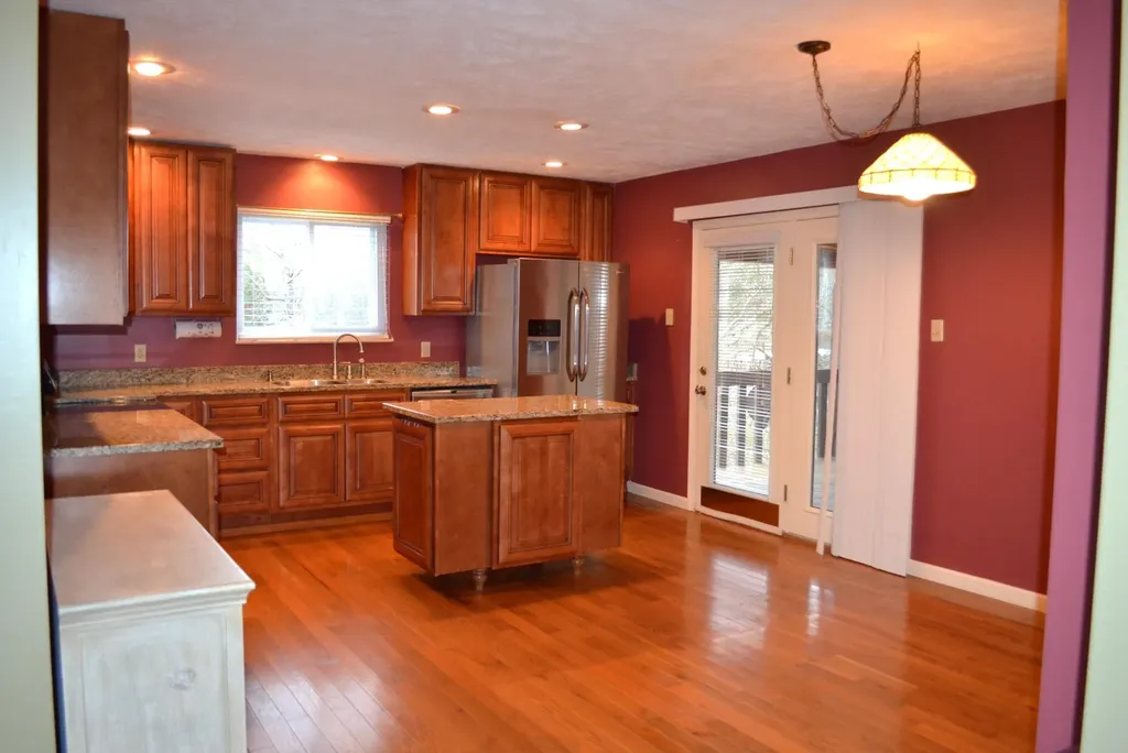 218 Lakeshore Court Spring City TN 37381