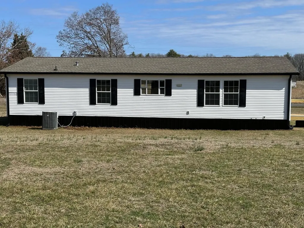 165 Tower Road Grandview TN 37337