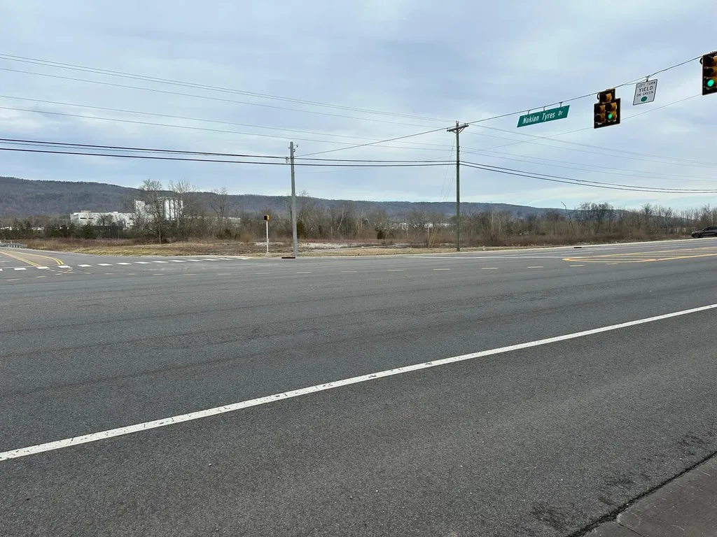 9686 Rhea County Highway Dayton TN 37321