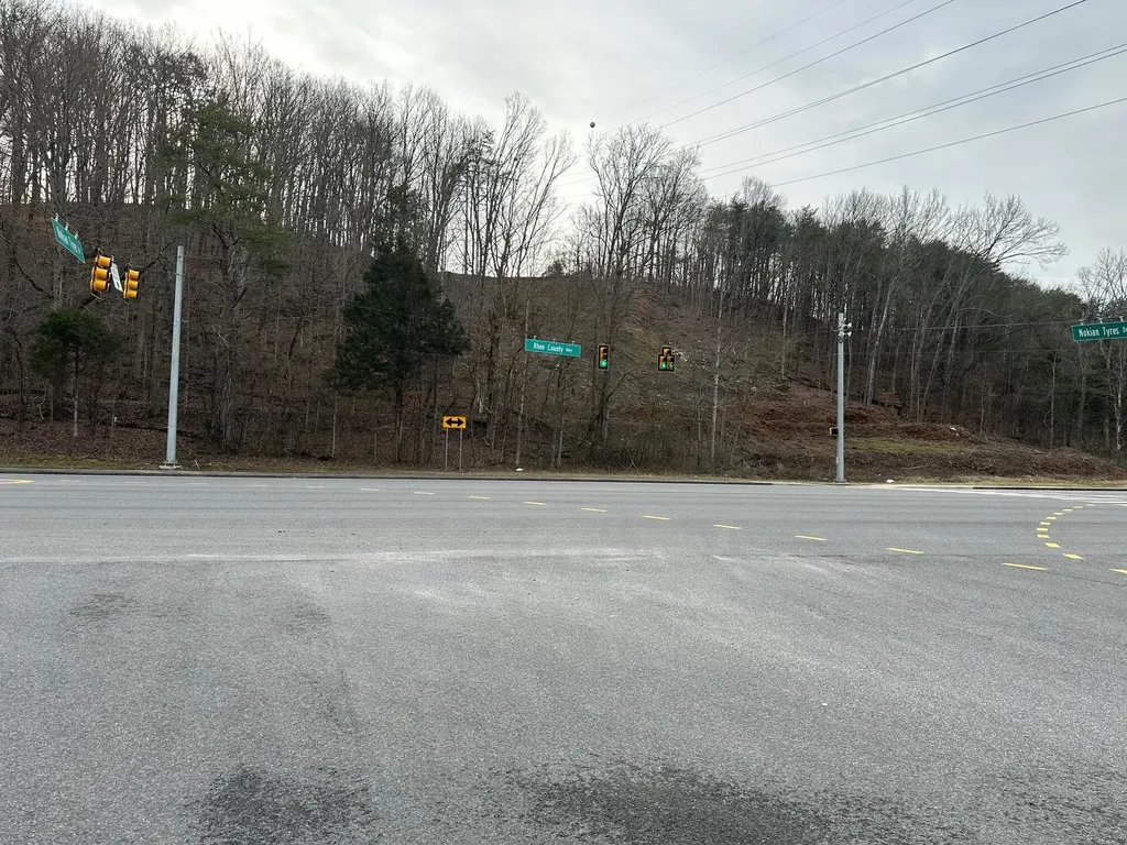 9686 Rhea County Highway Dayton TN 37321