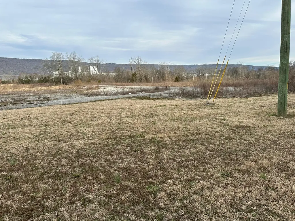 9686 Rhea County Highway Dayton TN 37321
