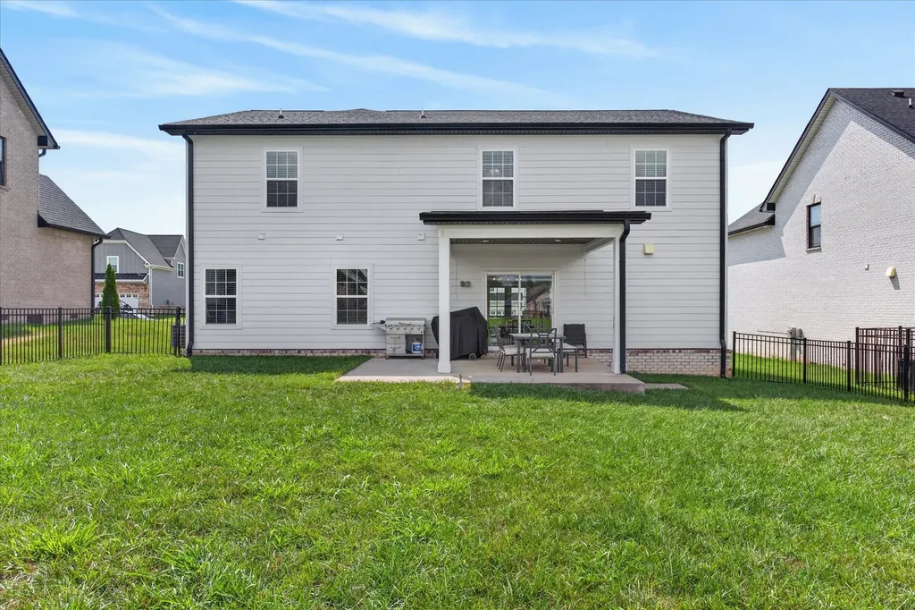 222 Bluebell Drive Clarksville TN 37043
