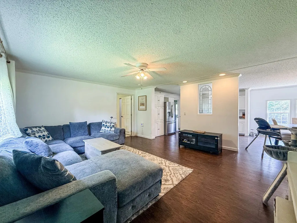 1818 Groveland Ridge Road Columbia TN 38401