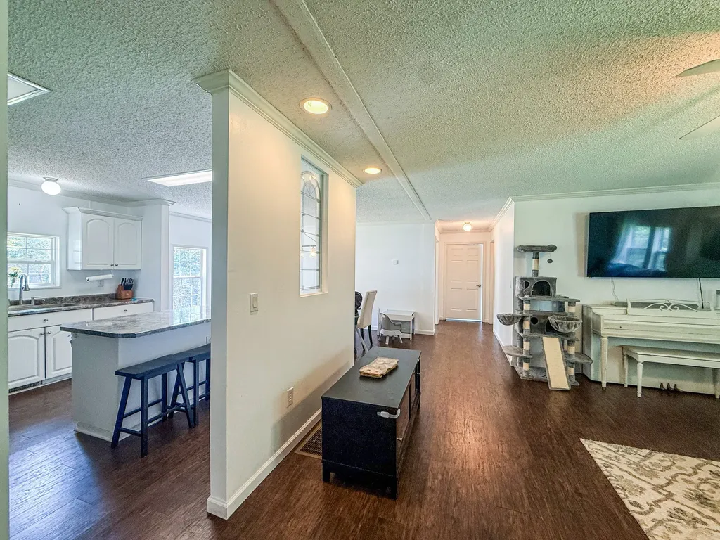1818 Groveland Ridge Road Columbia TN 38401