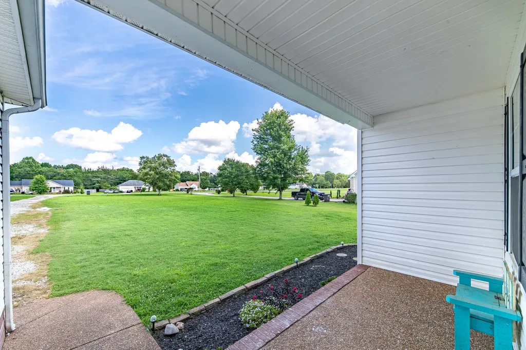 2673 Forest Run Drive Lewisburg TN 37091
