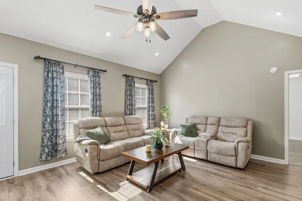 2673 Forest Run Drive Lewisburg TN 37091