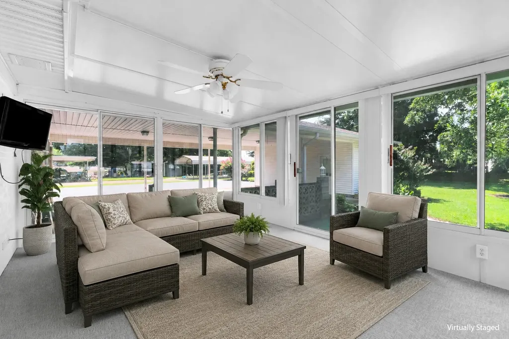 201 Cloverdale Road Shelbyville TN 37160
