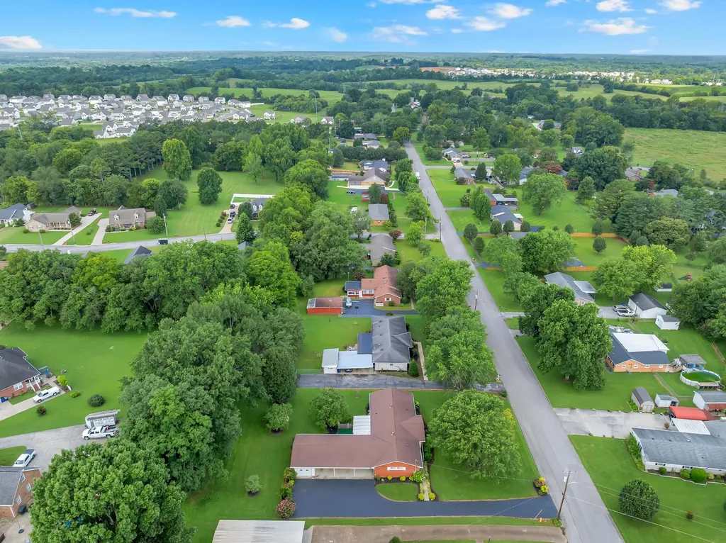 201 Cloverdale Road Shelbyville TN 37160